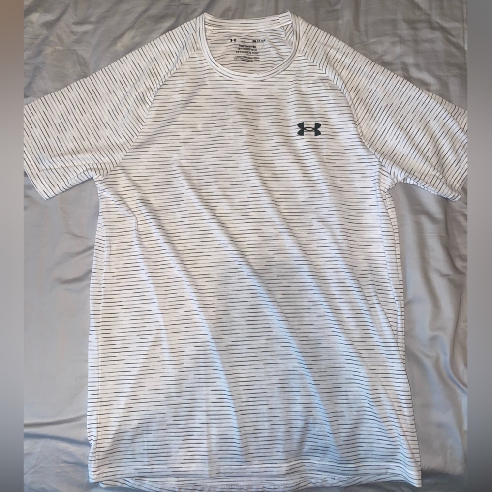 Under armor size small